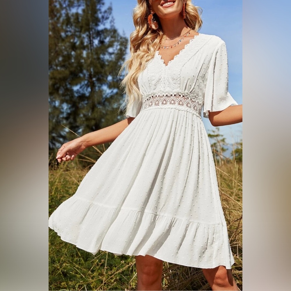 Elegant White Lace Trim Dress